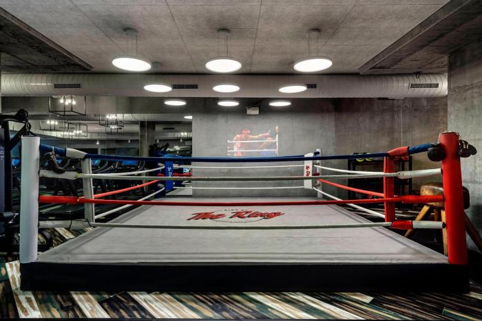 publica isrotel autograph collection