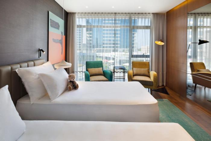 publica isrotel autograph collection