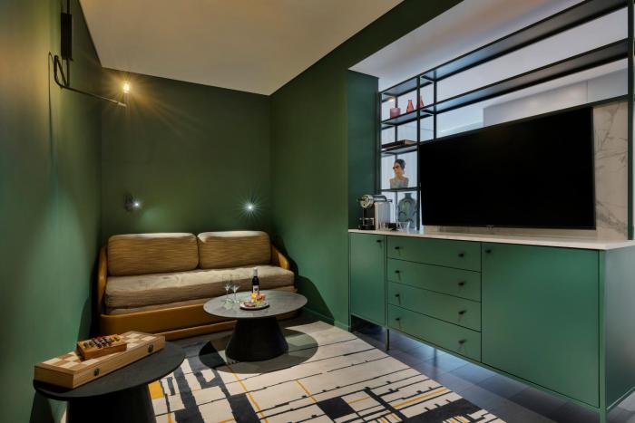 publica isrotel autograph collection