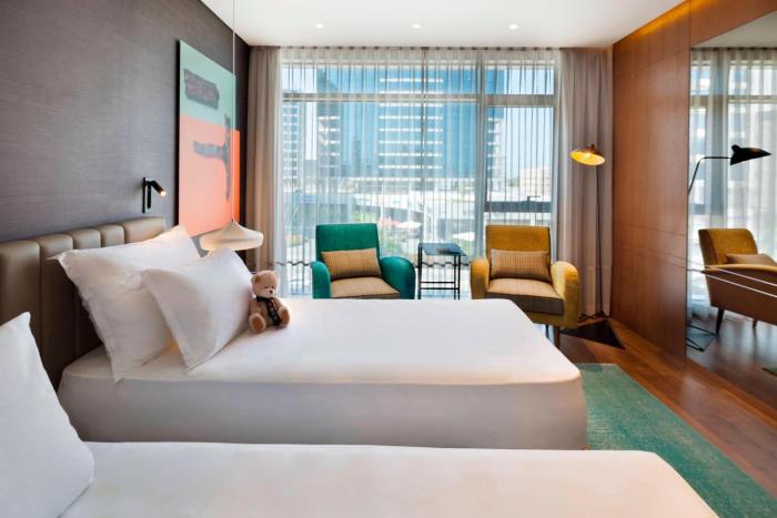 publica isrotel autograph collection