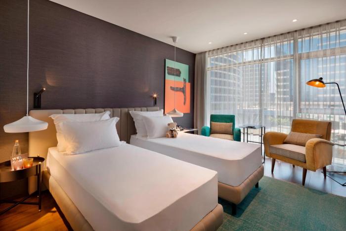 publica isrotel autograph collection