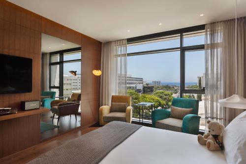 publica isrotel autograph collection