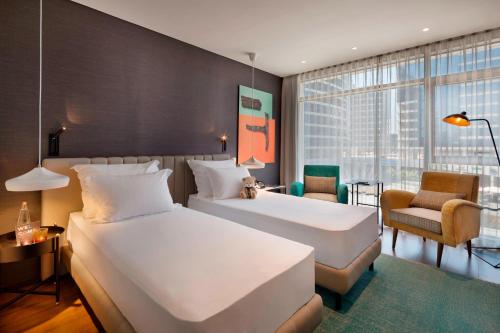 publica isrotel autograph collection