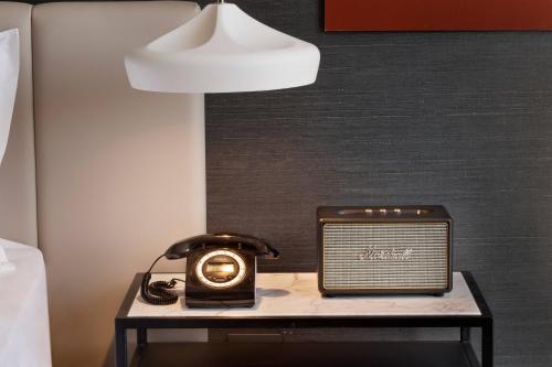 publica isrotel autograph collection