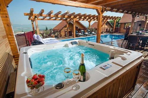 Yagorov Chalet,Kefar Kish>>Ginosar,3 star