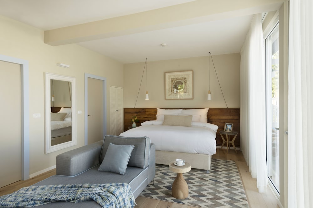 nea resort and people