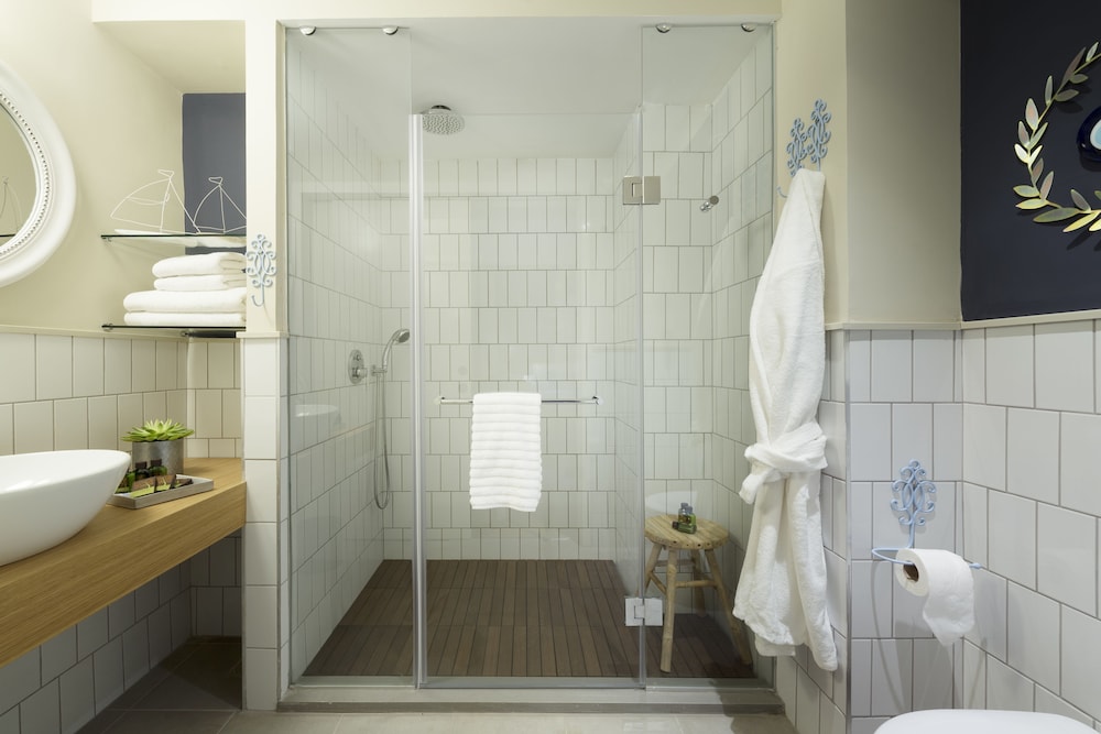 nea resort and people