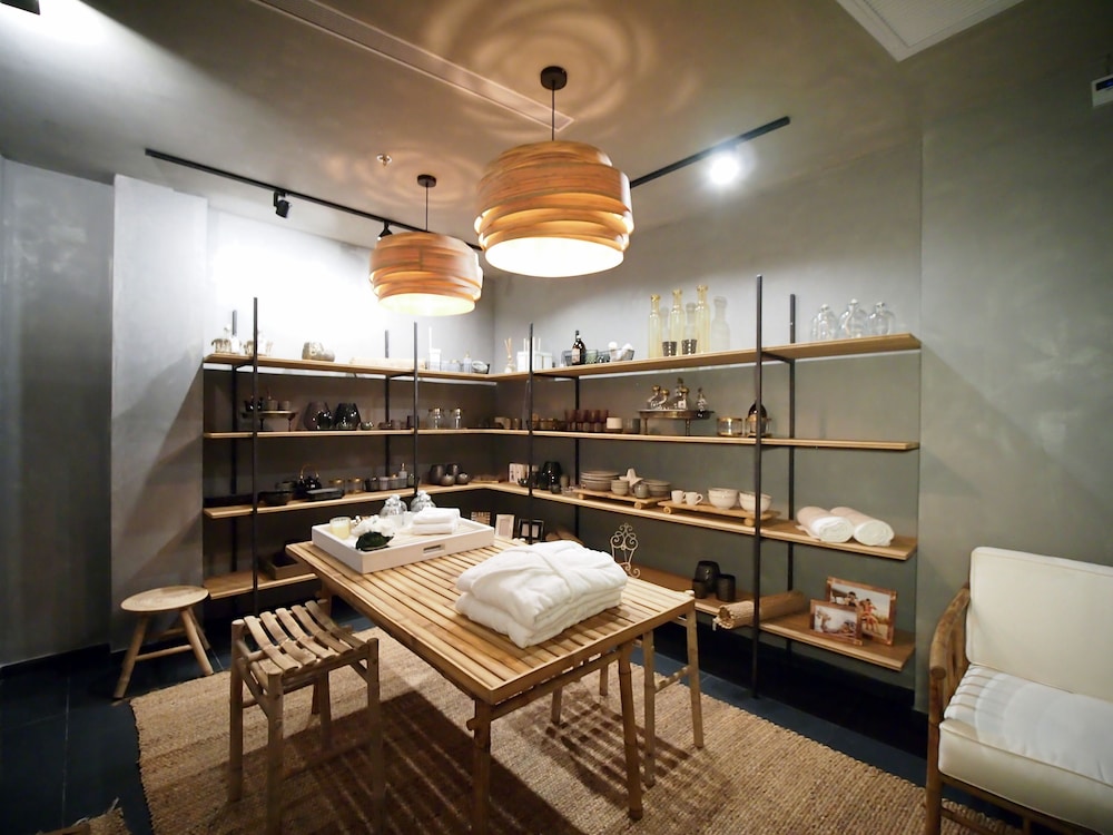 carmella boutique hotel