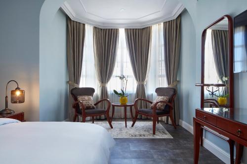 carmella boutique hotel