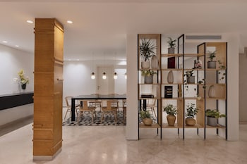 Metropolitan Hotel,Tel Aviv Beaches>>Tel Aviv,4 star