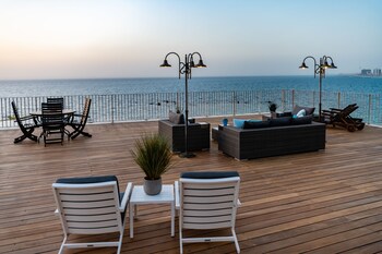 casa nova boutique hotel