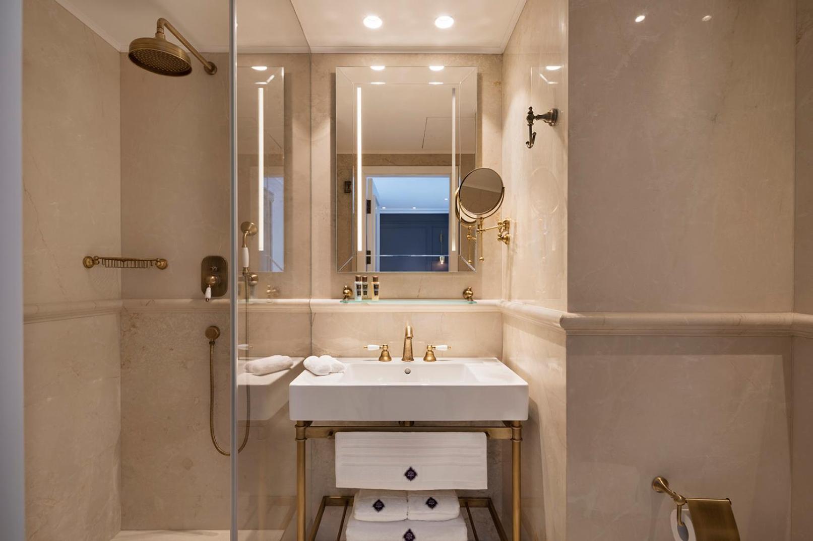 jacob samuel by prima hotel