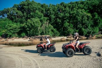 Banyan Tree Lang Co,Da Nang>>Cu Du,5 star