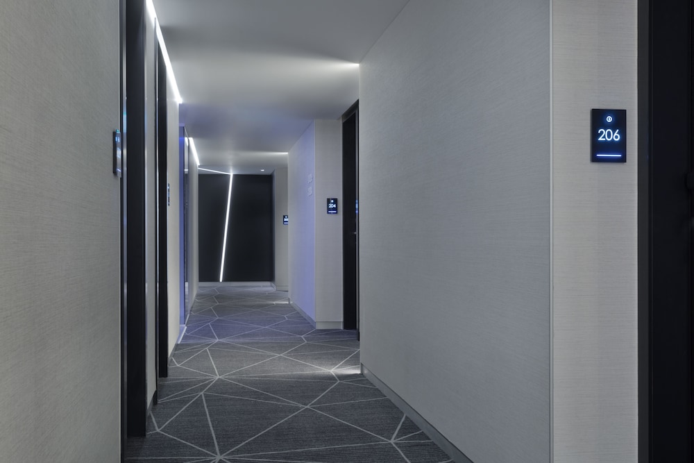 ultra hotel boutique tel aviv