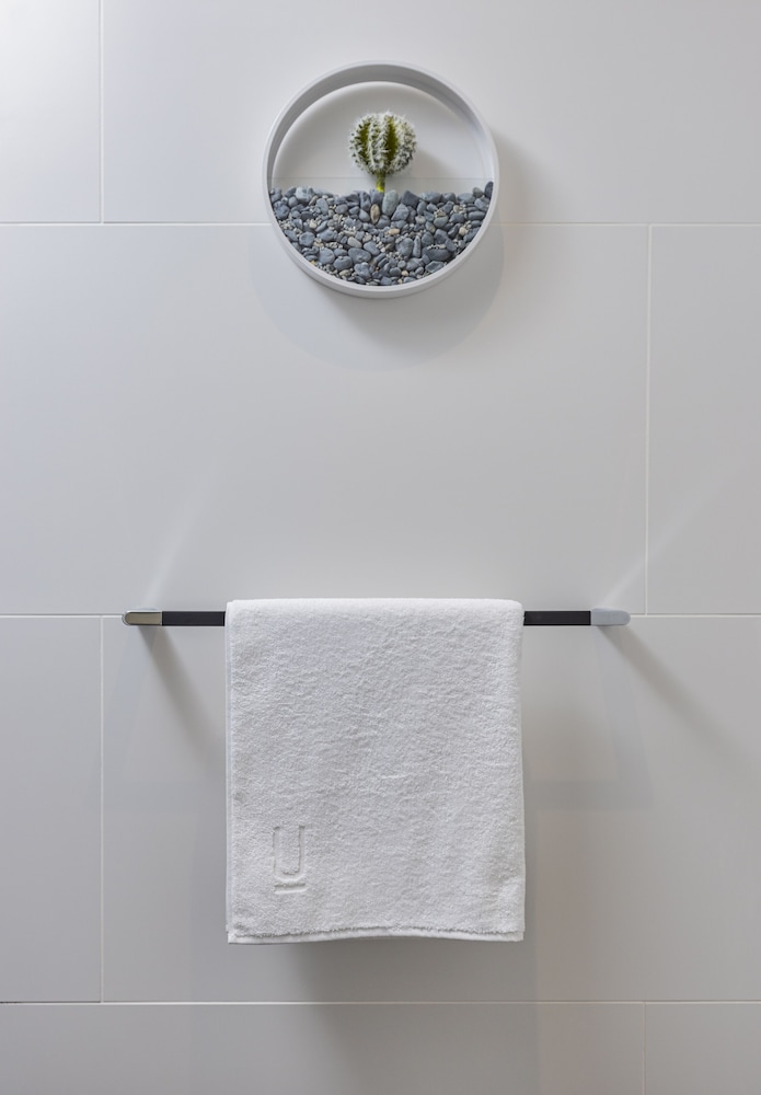 ultra hotel boutique tel aviv