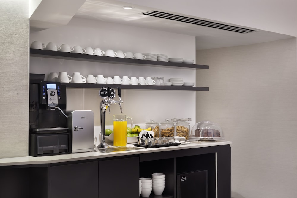 ultra hotel boutique tel aviv