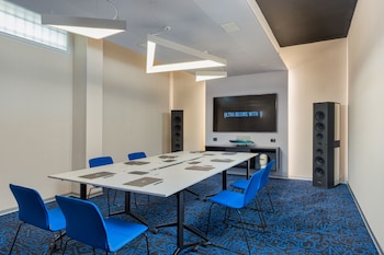 ultra hotel boutique tel aviv