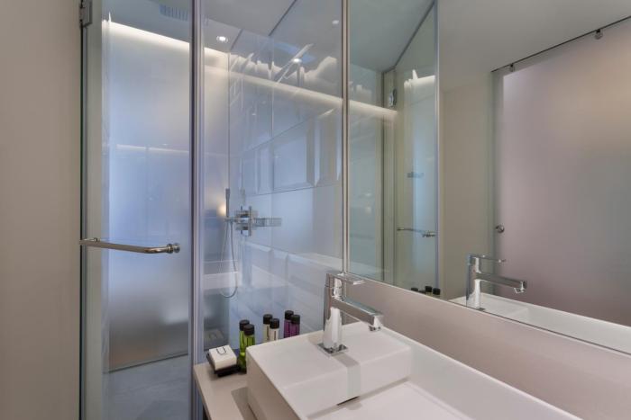 ultra hotel boutique tel aviv