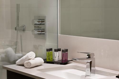 ultra hotel boutique tel aviv