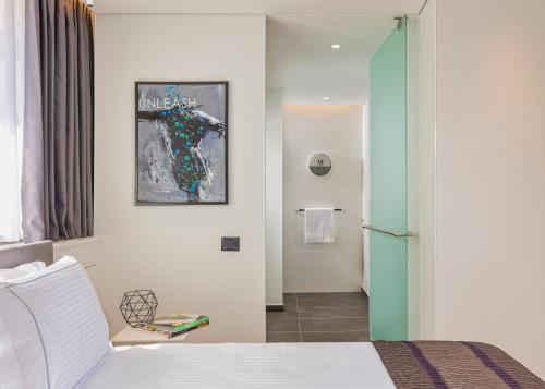 ultra hotel boutique tel aviv