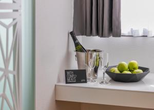 ultra hotel boutique tel aviv