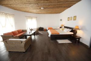 mayleko lodge