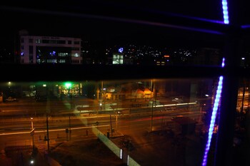 blue birds international hotel