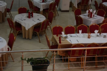 blue birds international hotel