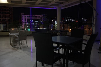 blue birds international hotel