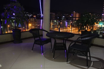 blue birds international hotel