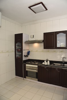 diplomat luxury furnished apartments