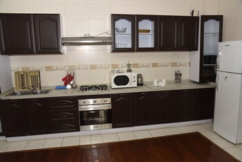 diplomat luxury furnished apartments