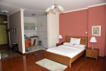 diplomat luxury furnished apartments