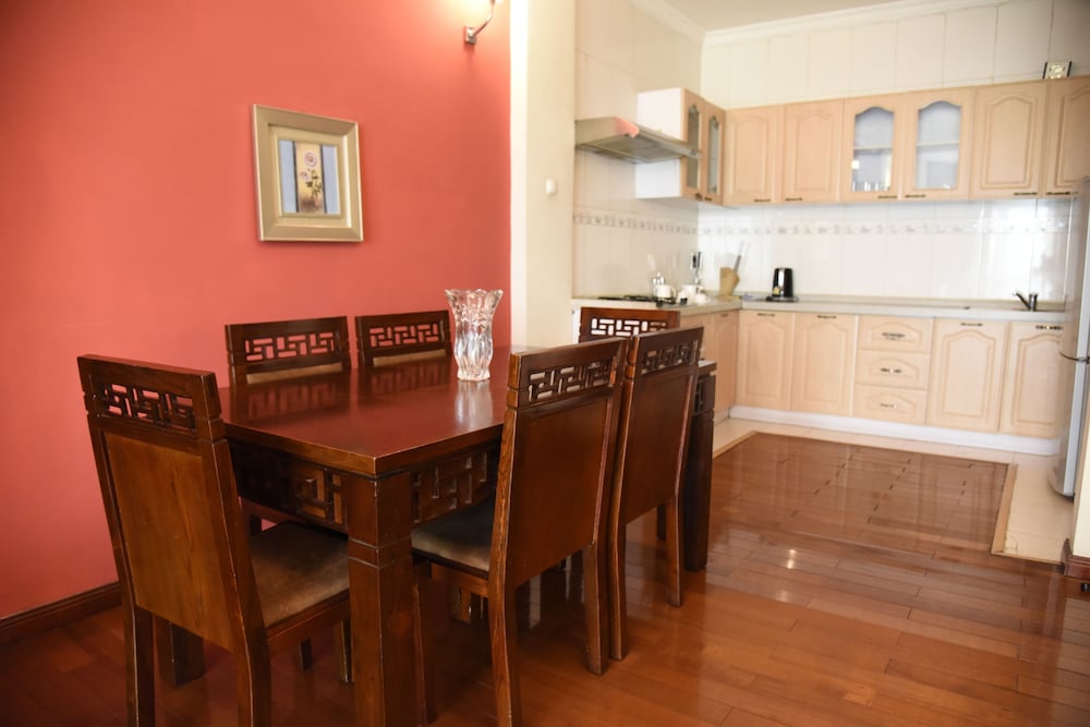 diplomat luxury furnished apartments