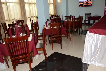 lake mark hotel