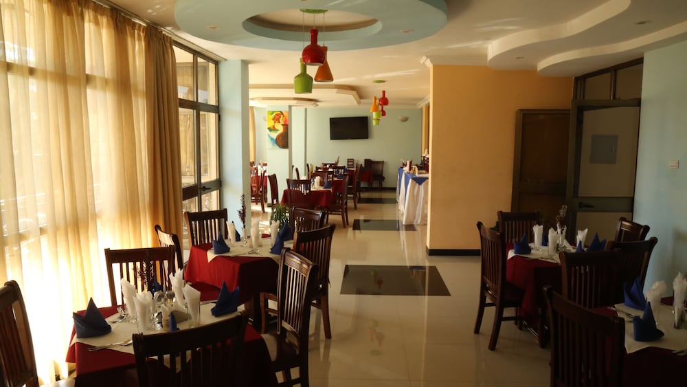 lake mark hotel