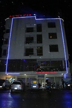 lake mark hotel