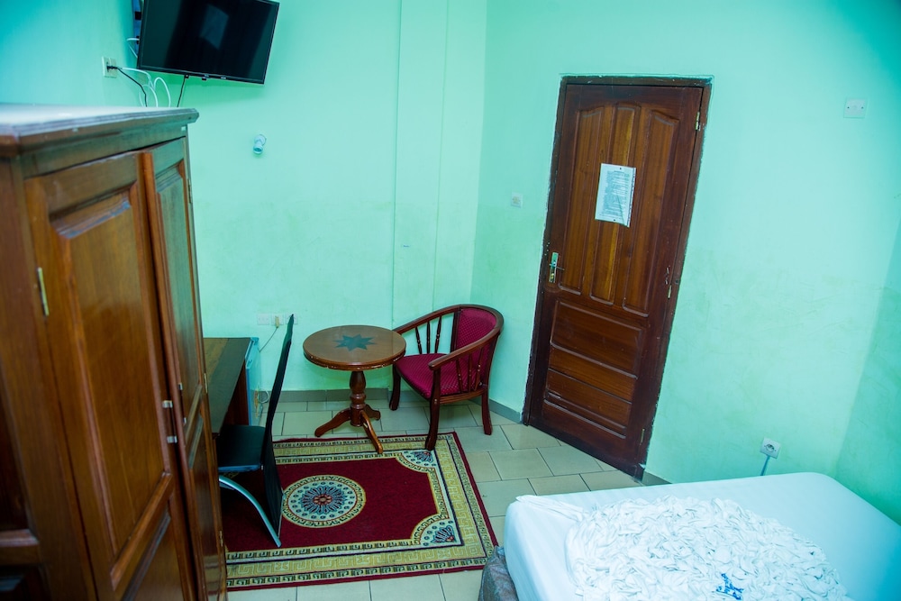 residence hoteliere de moungali