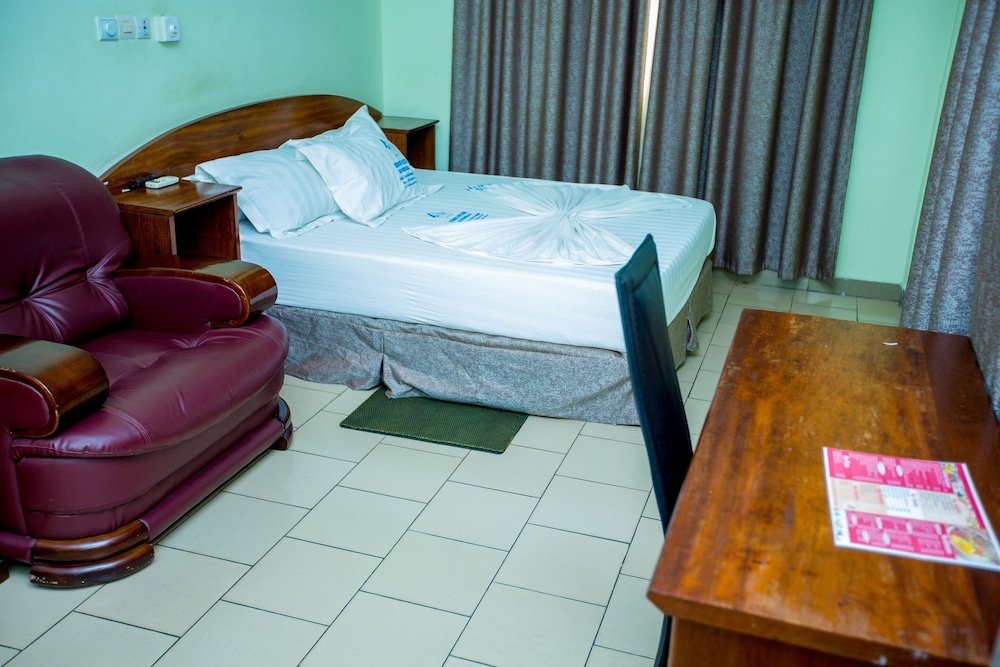 residence hoteliere de moungali