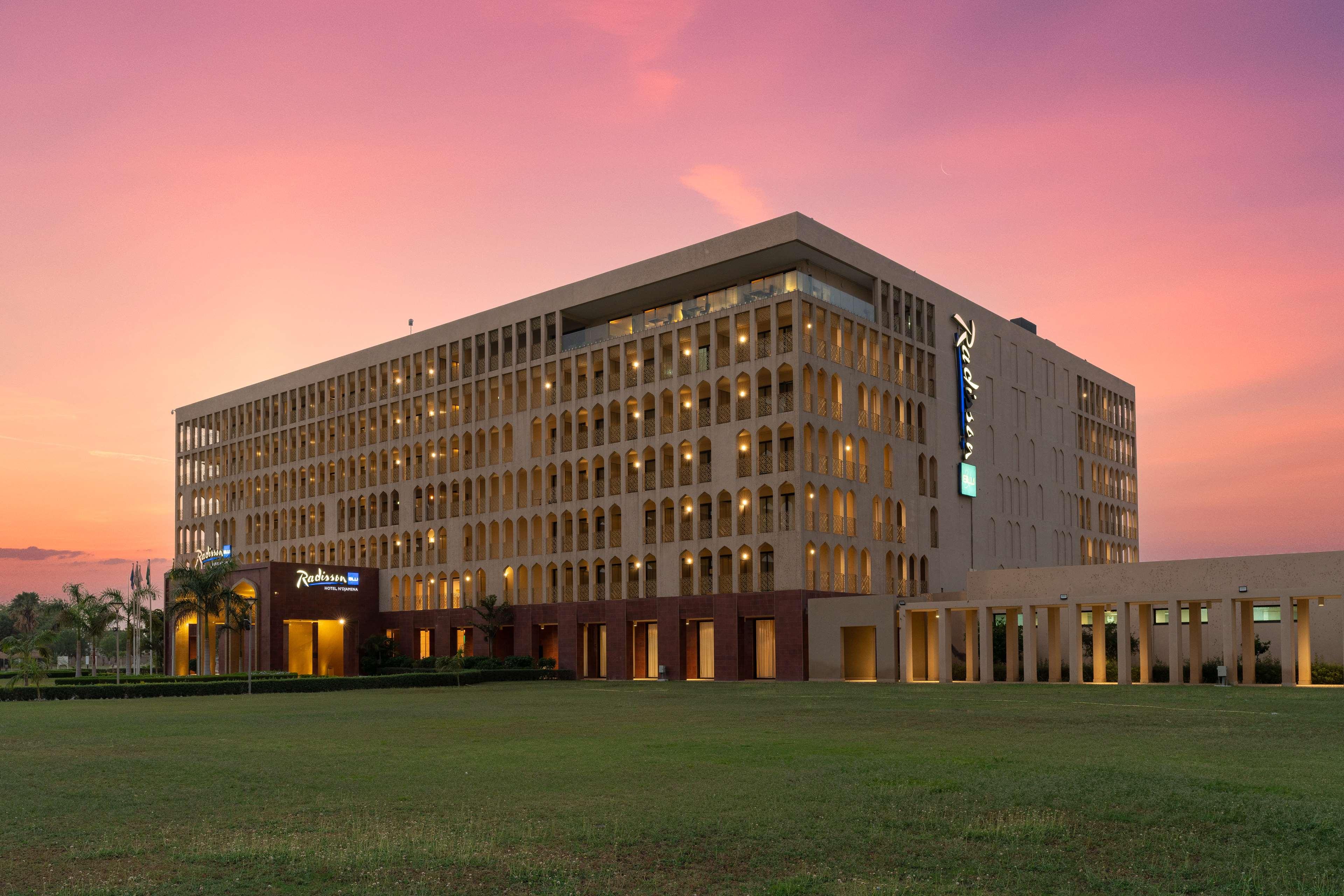 radisson blu hotel ndjamena