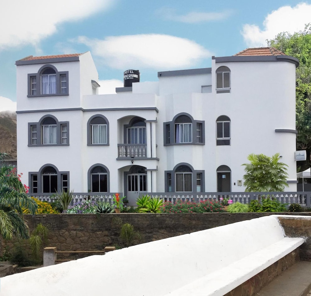 hotel cruz grande brava