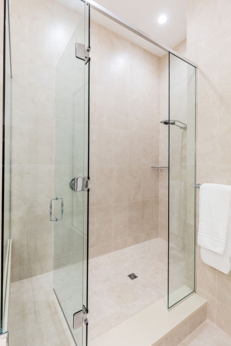 Retro Suites Hotel,Ontario>>Chatham-Kent,4 star