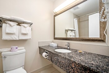 guest house inn and suites