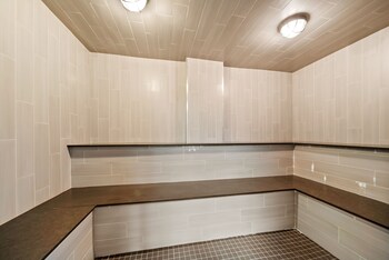 guest house inn and suites