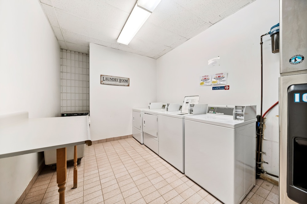 guest house inn and suites