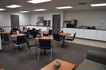 guest house inn and suites