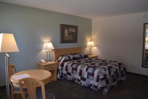 guest house inn and suites
