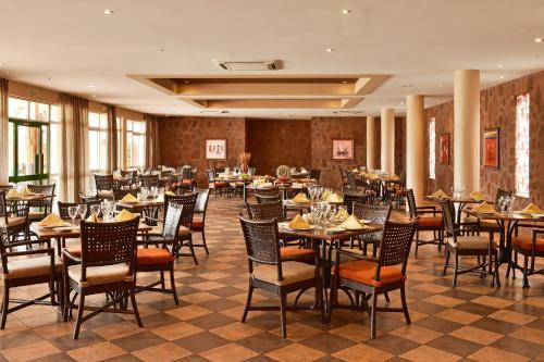 pestana tropico ocean and city hotel