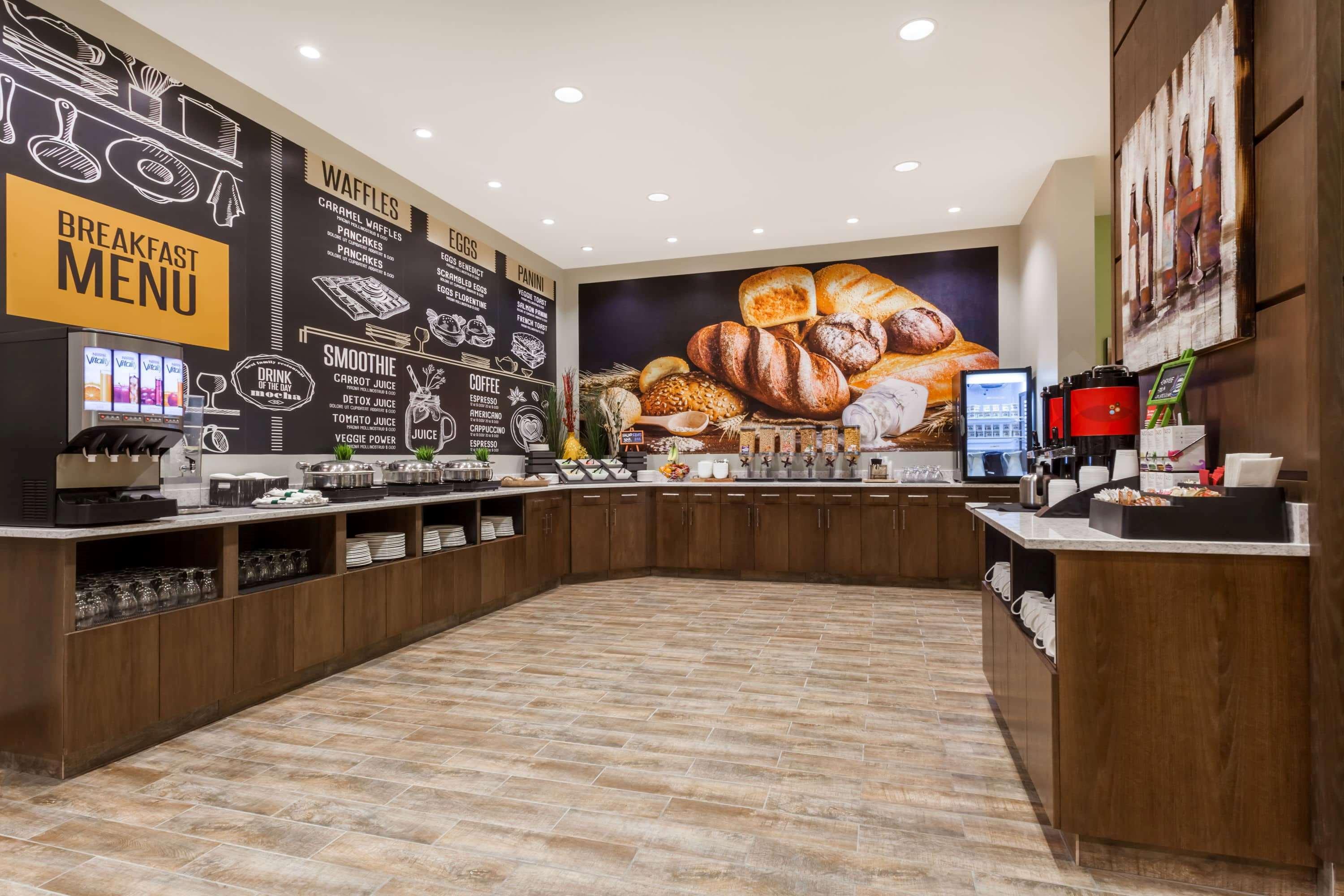 Wyndham Garden Edmonton Airport,Edmonton>>Alberta,3.5 star