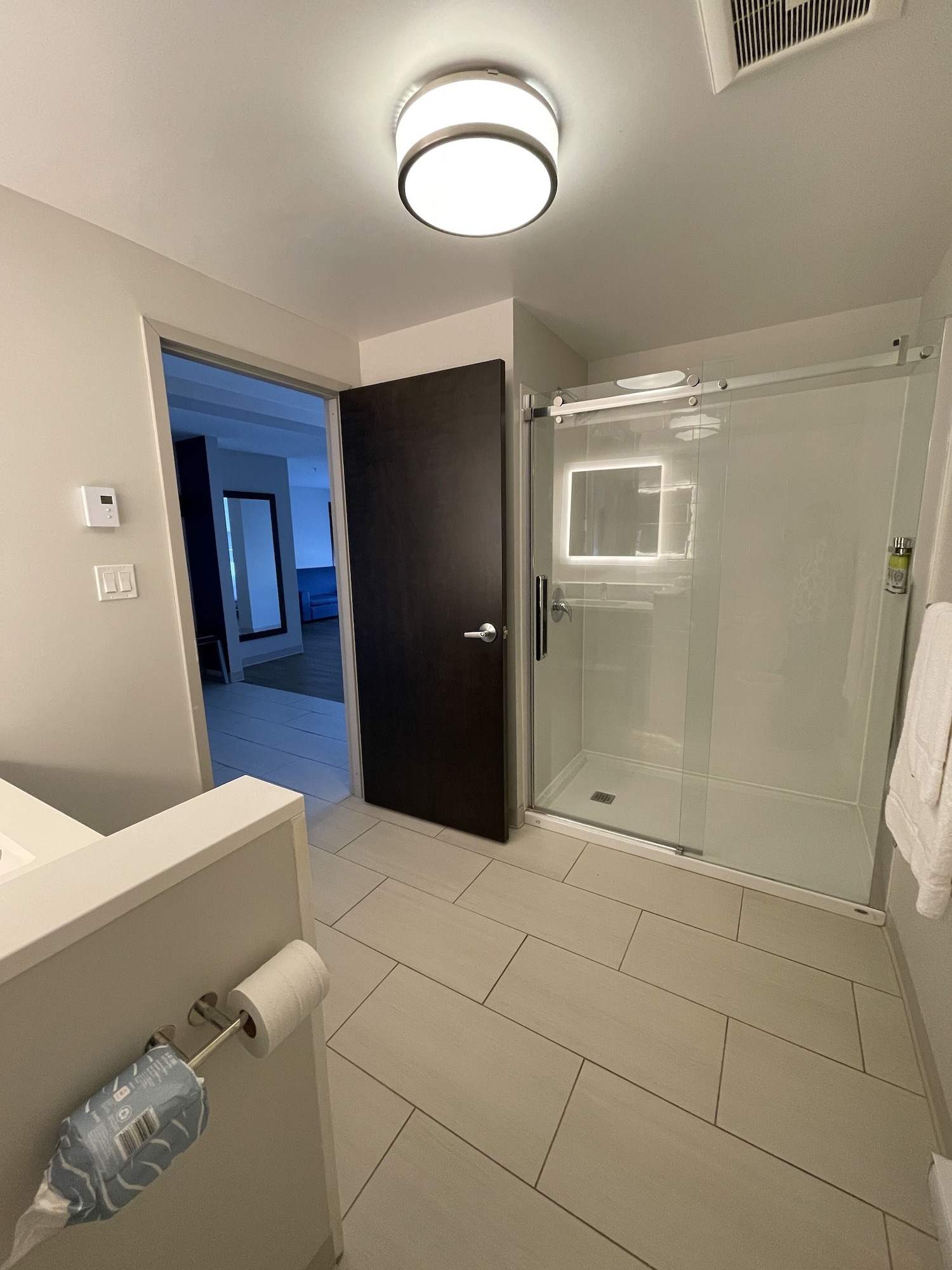 holiday inn express and suites gatineau ottawa